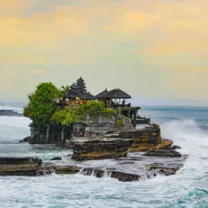 Tanah Lot Sunset Tour – Best Bali Sunset Temple Experience