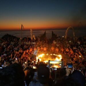 Uluwatu Sunset & Kecak Dance Tour – Best Bali Sunset